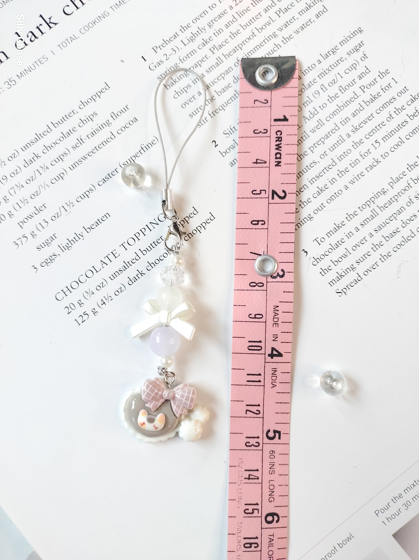 Grey Frilly Kitty | Charm