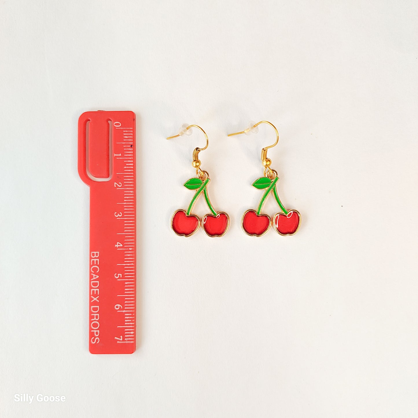 Blushy Cherry | Earrings