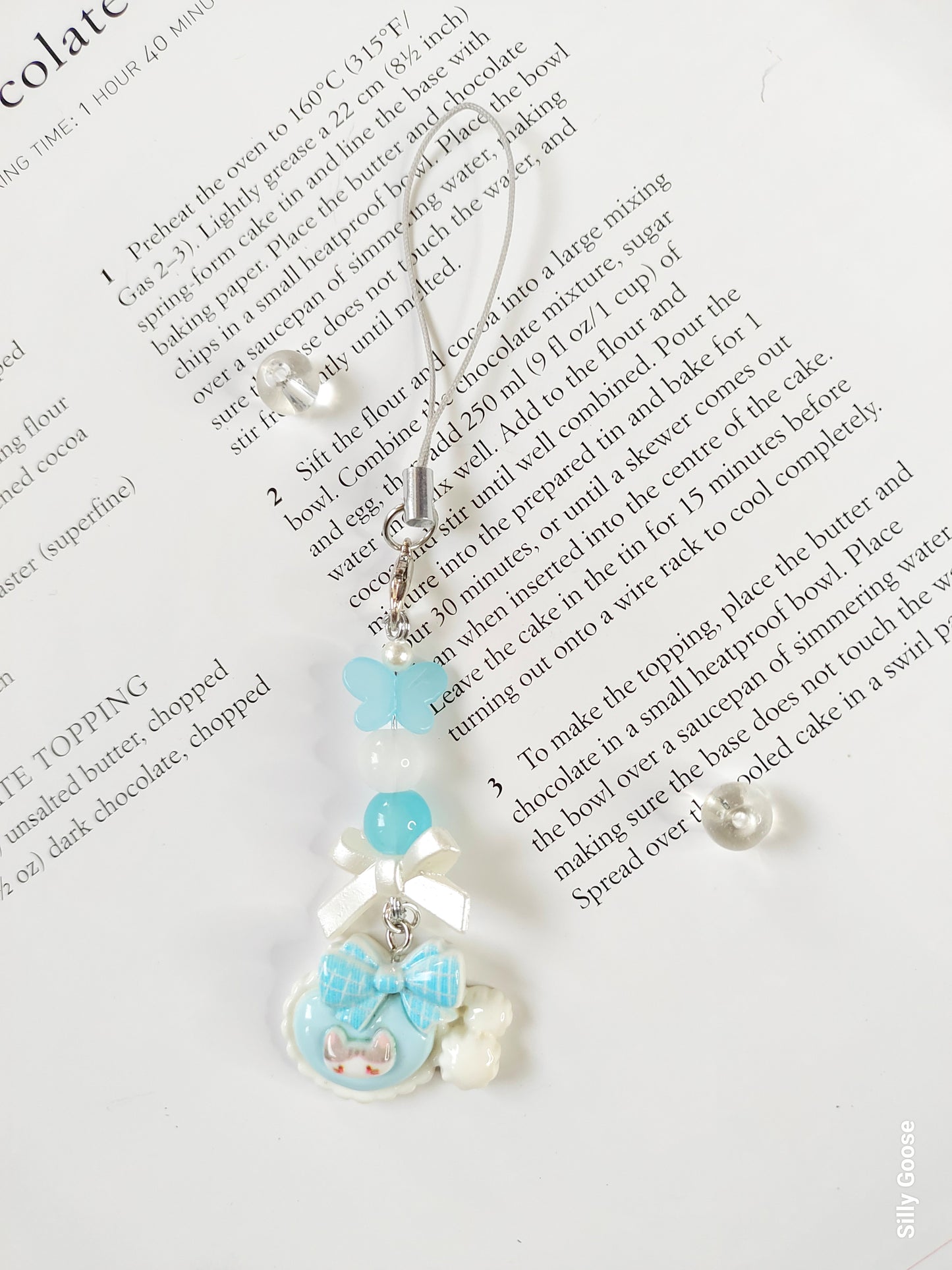 Frilly Kitty Bow | Charm