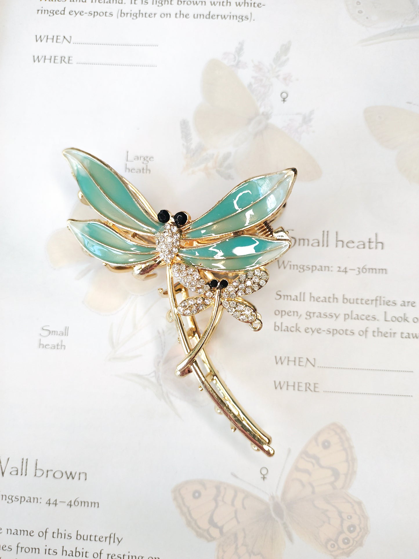 Dragonflies in the Wind // Elegant Claw clip
