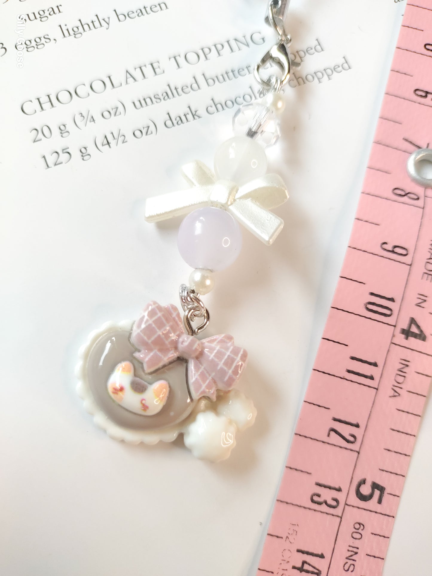Grey Frilly Kitty | Charm