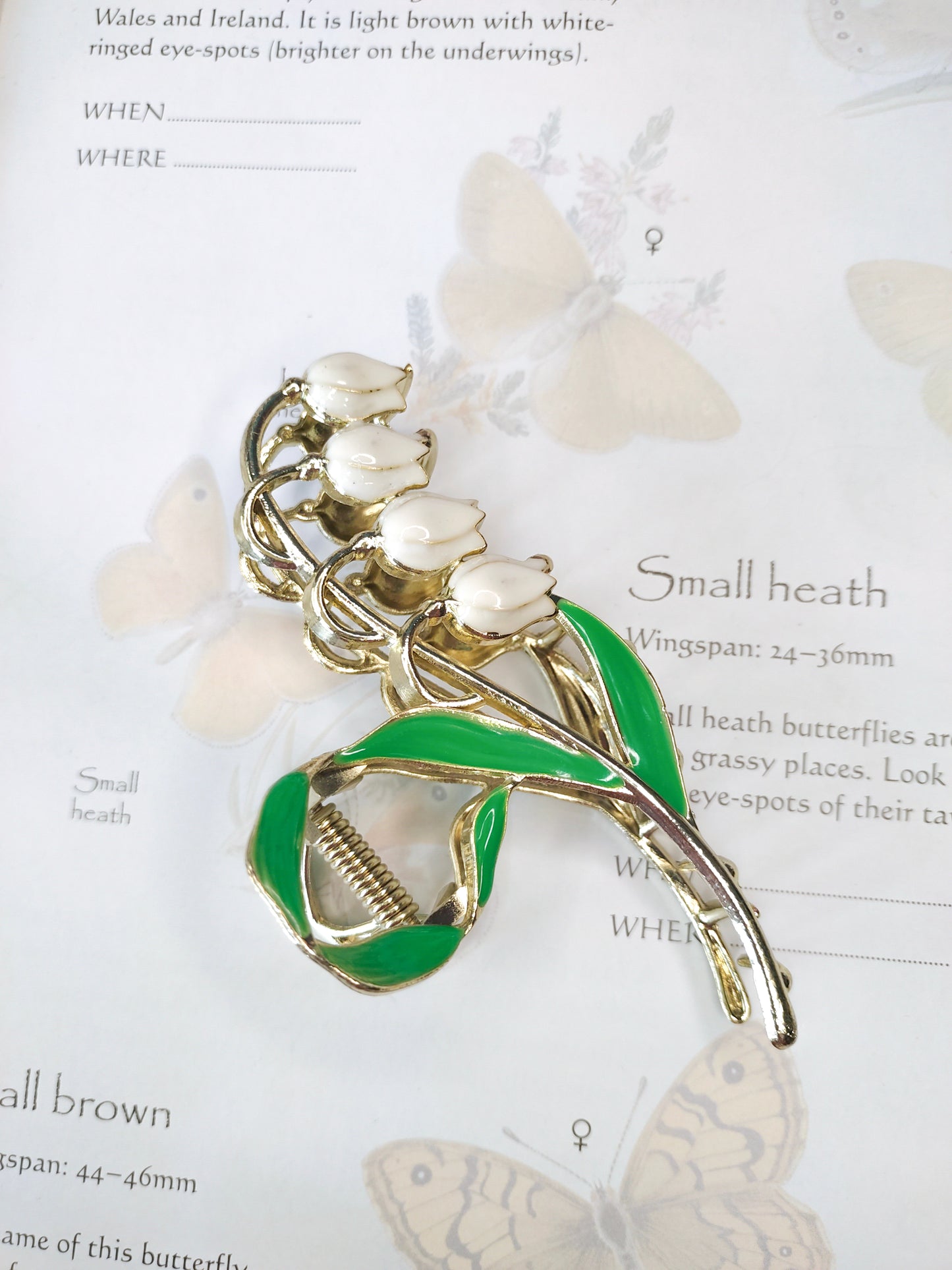 Lily of the Valley // Elegant Claw clip