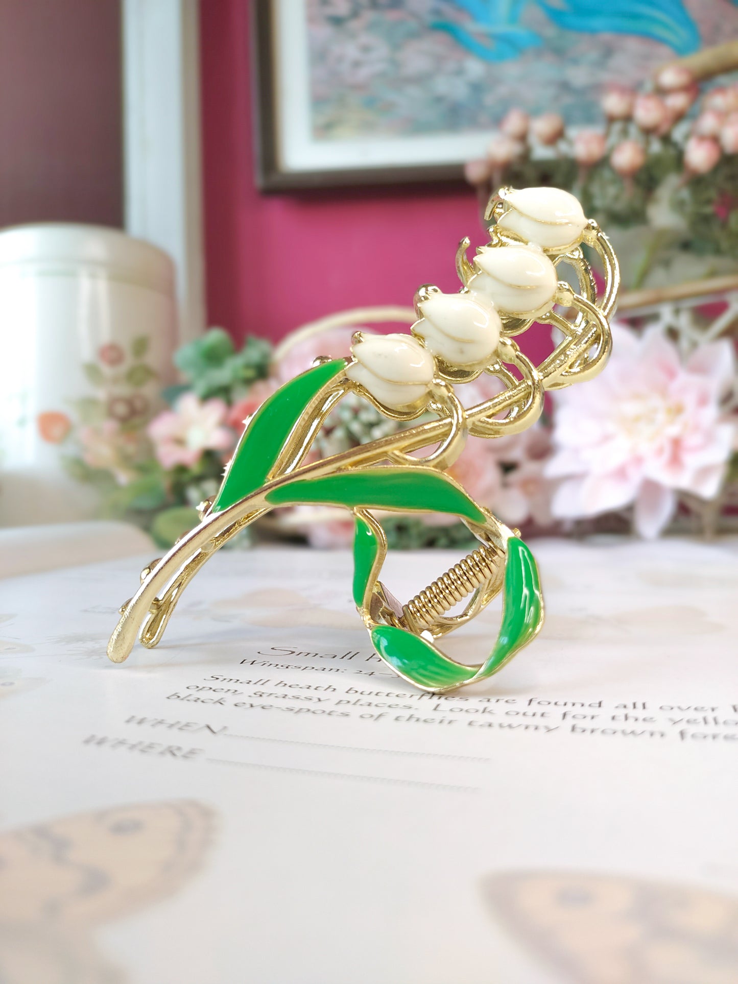Lily of the Valley // Elegant Claw clip