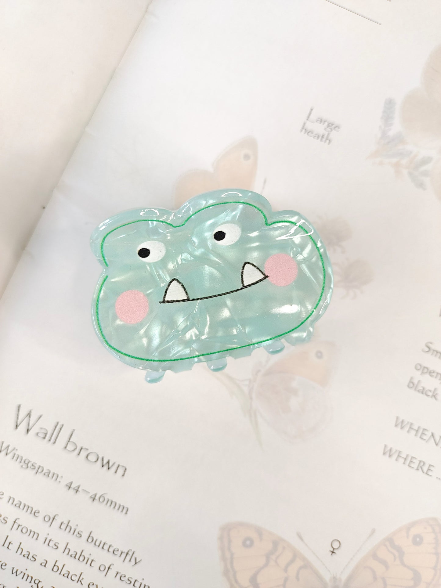 Happy Pastel Dino // Claw Clip